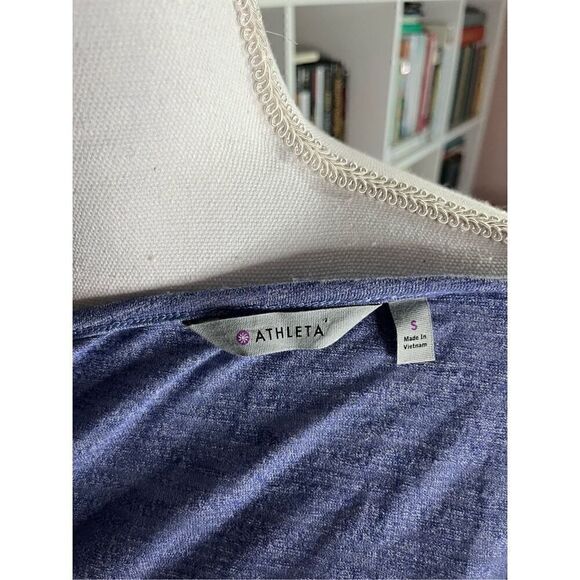 Athleta Heather Blue Scoop Neck Cut-Out Siro Mind Over Matter T-Shirt Small NWT - Picture 5 of 8